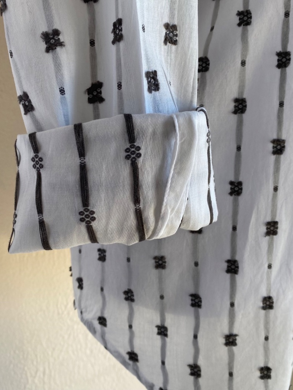 Anthropologie Maeve long sleeve white cotton w/ black clipped dots blouse Sz 12 - Picture 7 of 13